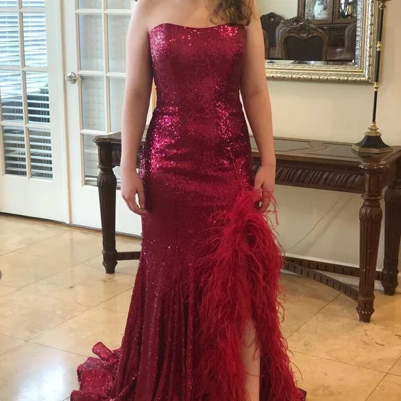 Sherri Hill 55434 Berry Color Feather Slit Strapless Dress Size 8, Fits  Size 4-6